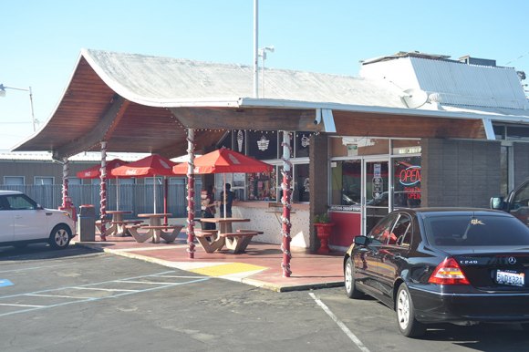 Local schools and restaurants earn 'Silver Stars' for Kings County food safety Th White Top Drive-in, located on West D Street, earned a Kings County Silver Star for outstanding food safety efforts. Seventeen local establishments, including schools, earned silver stars.
